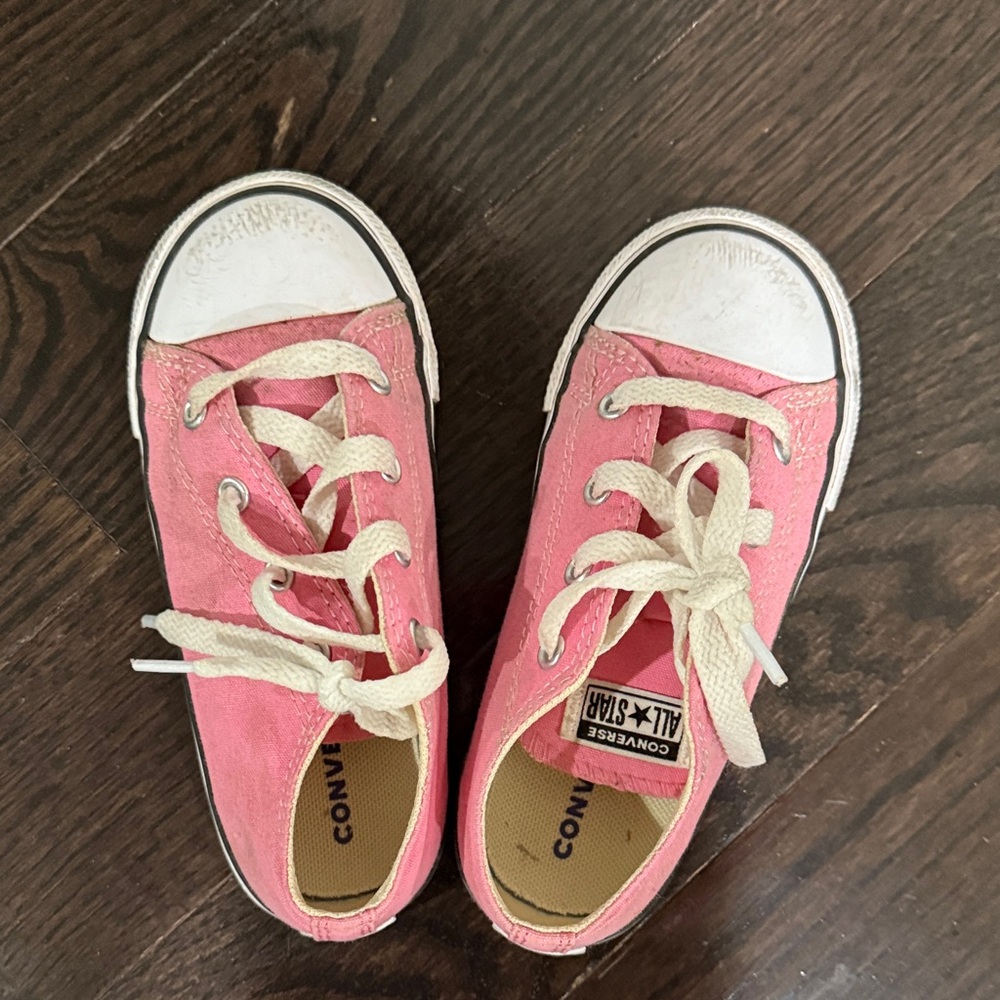 Converse Kids Sneakers in Pink and White